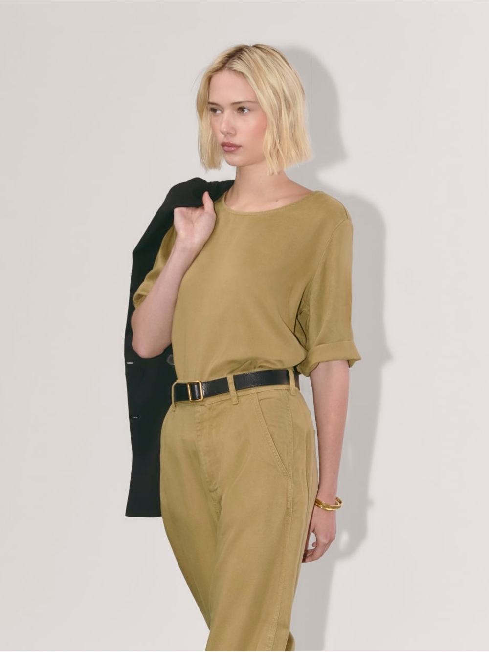 EVERLANE THE RELAXED TEE IN BUTTERSOFT